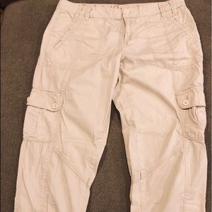 CALVIN KLEIN Women’s Khaki Capri Cargo Pants